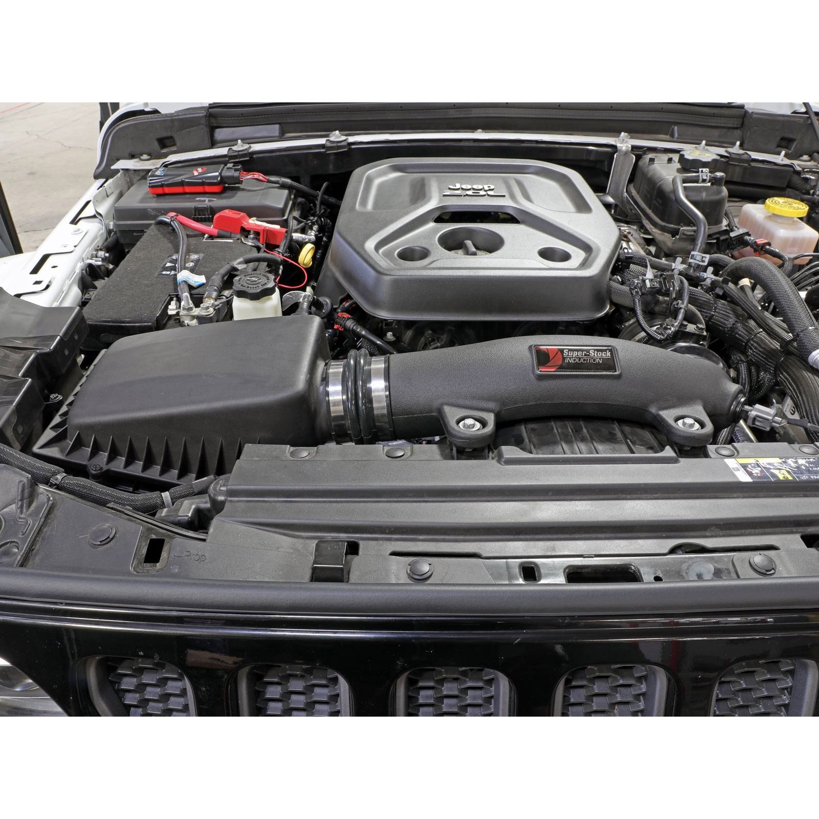 Super Stock Induction System® w/ Pro DRY S Filter