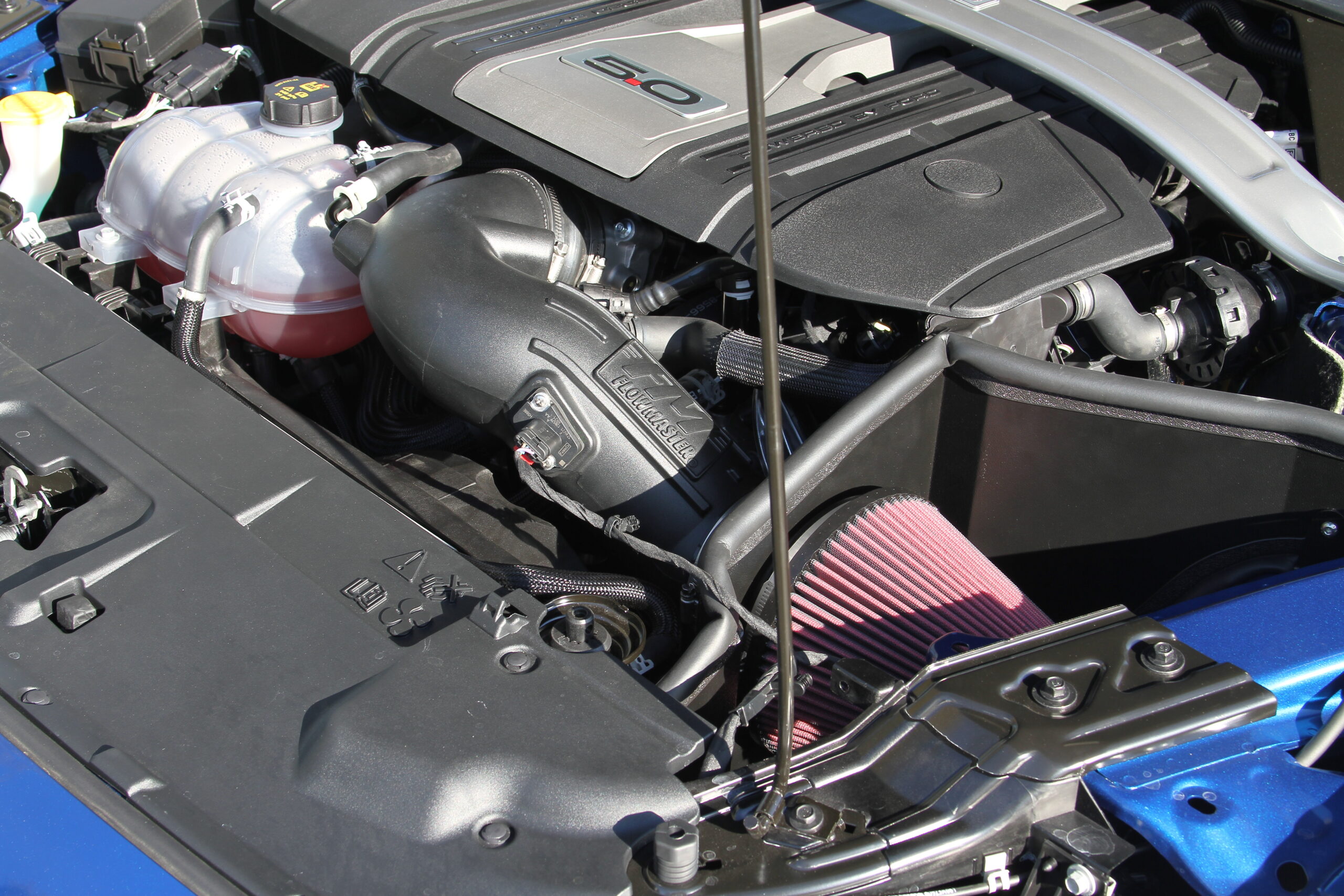18-23 Ford Mustang (5.0) Engine Cold Air Intake Performance Kit - Image 2