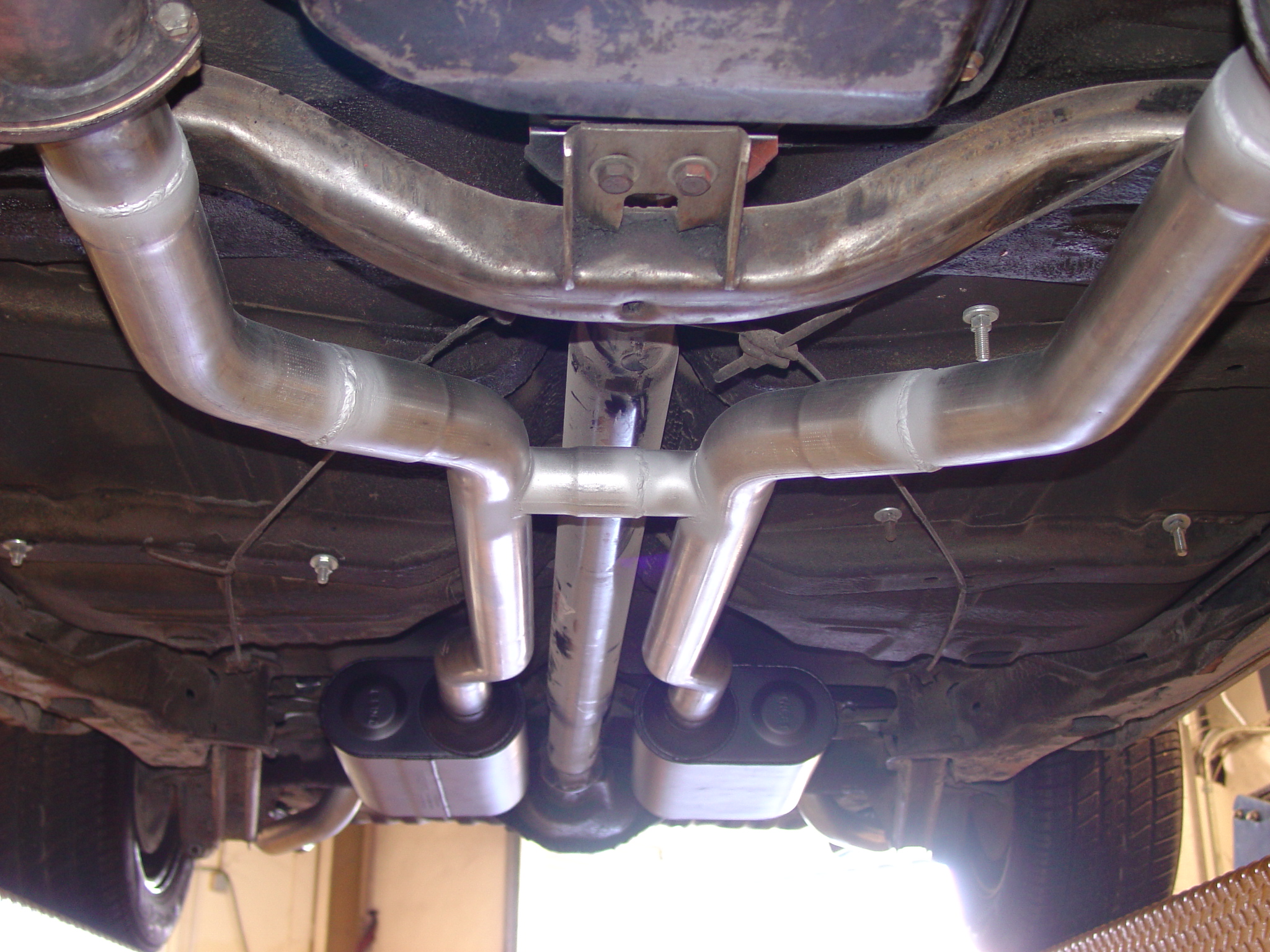 Flowmaster American Thunder Crossmember-Back Exhaust System - Image 3