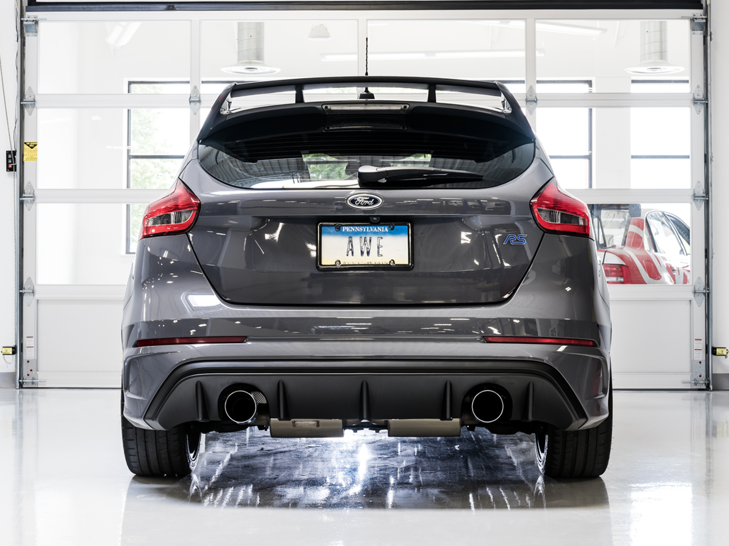 16-18 Ford Focus RS (Hatchback - 2.3 - AWD) Exhaust System Kit - Image 3