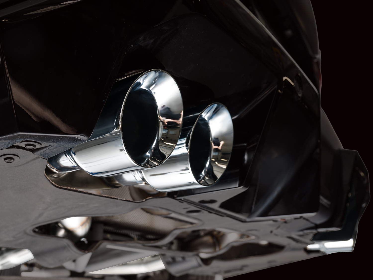 BMW (4.4) Exhaust System Kit - Image 10