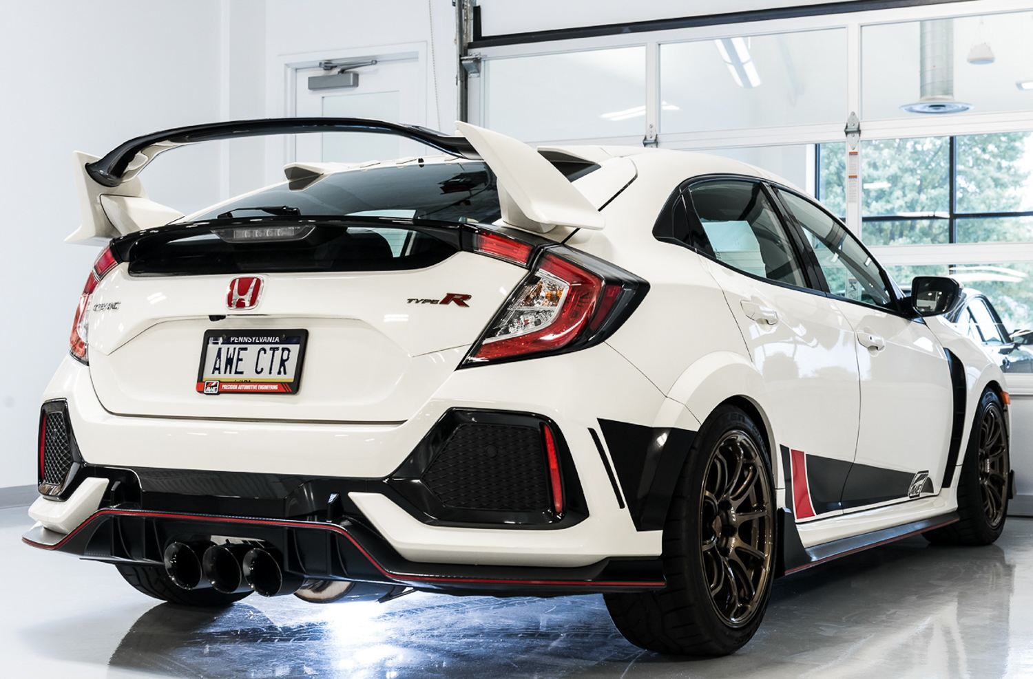 17-21 Honda Civic (Hatchback - 2.0 - FWD) Exhaust System Kit - Image 2