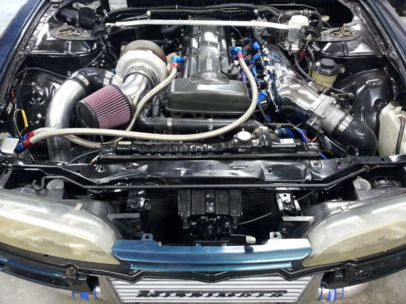 Mishimoto R-Line MMINT-UR Bar-and-Plate Forced Induction Intercooler - Image 9