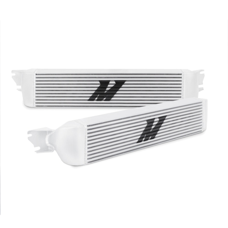 Cast aluminum end tanks and TIG-welded core on the Mishimoto Dodge Neon SRT-4 intercooler