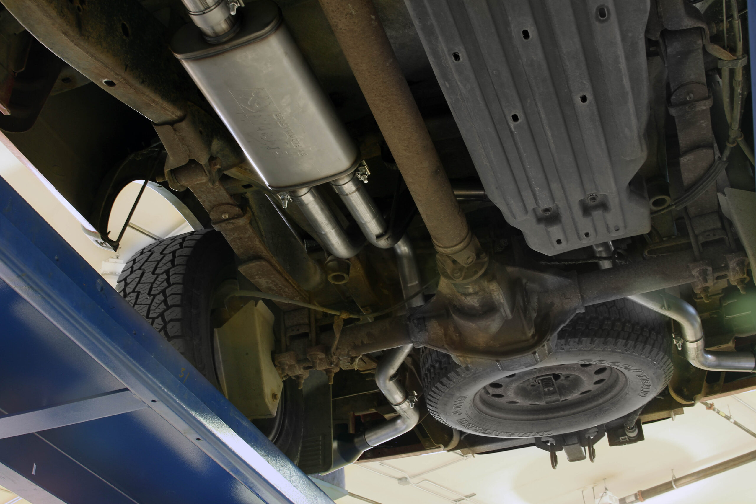 Flowmaster Flow FX Cat-Back Exhaust System - Image 5