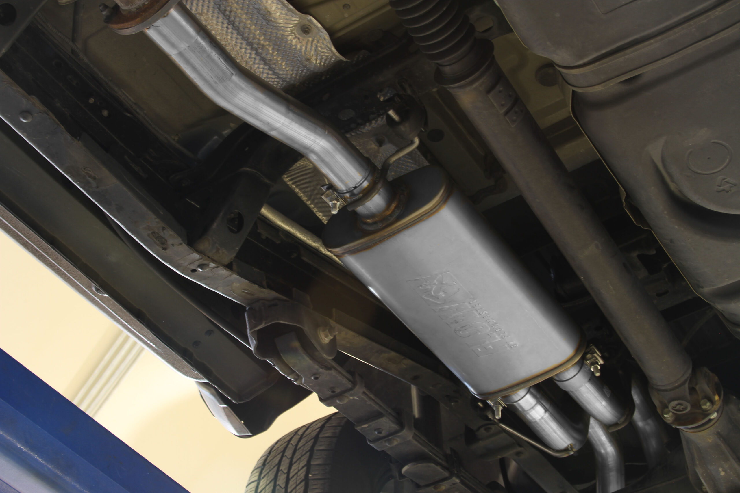 Flowmaster Flow FX Cat-Back Exhaust System - Image 3