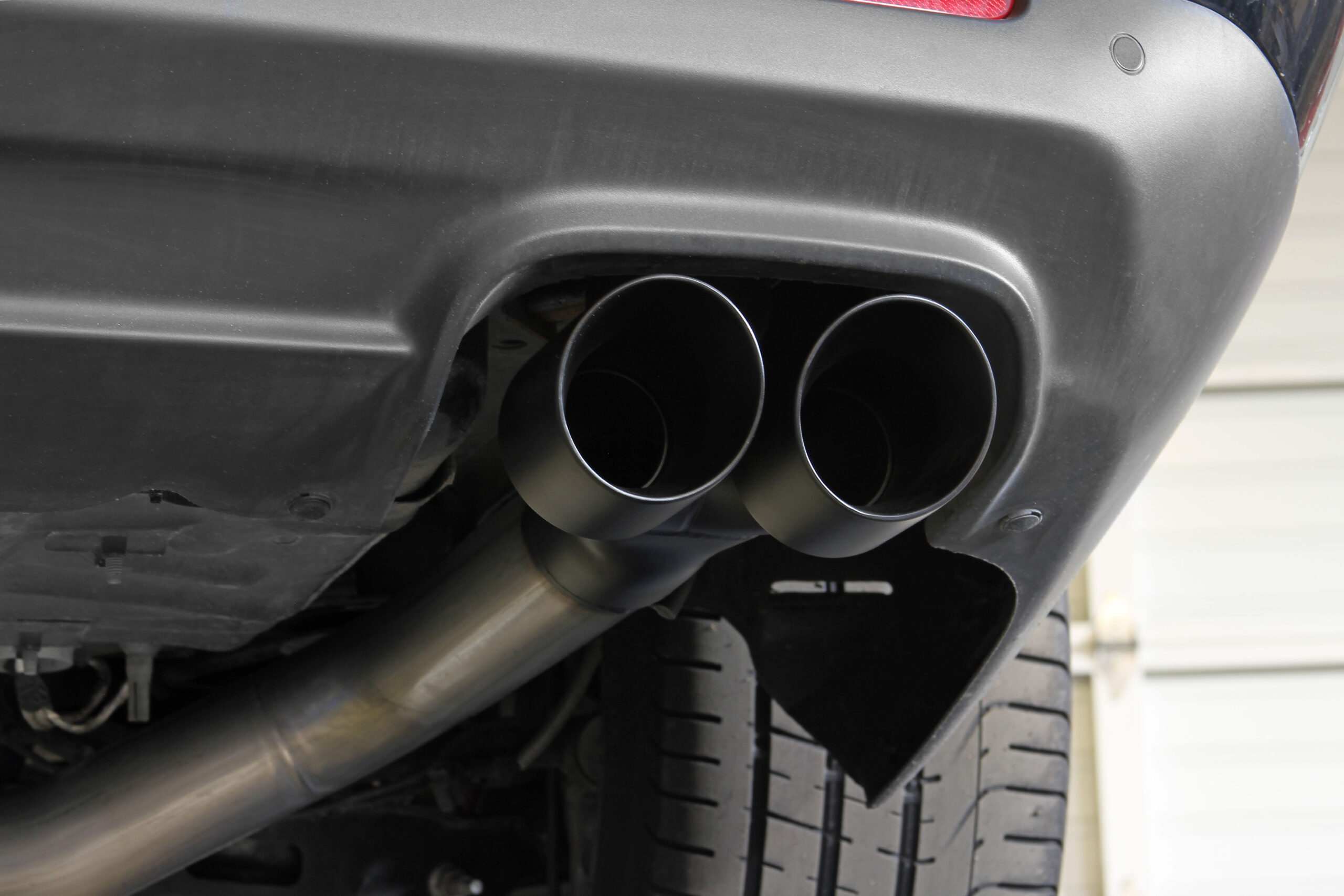 Flowmaster Flow FX Cat-Back Exhaust System - Image 8