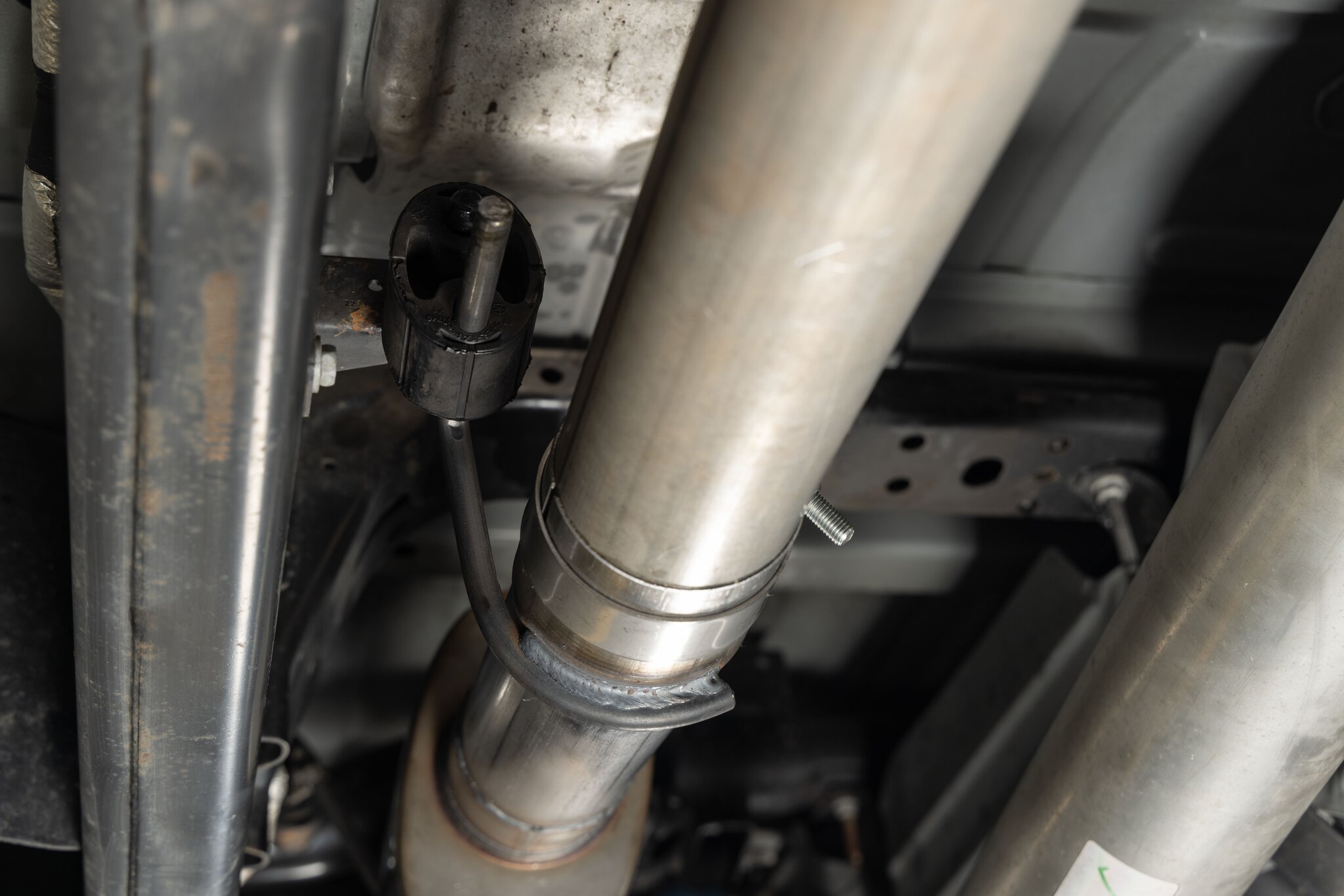 Ram (6.4) Exhaust Muffler Assembly - Image 10