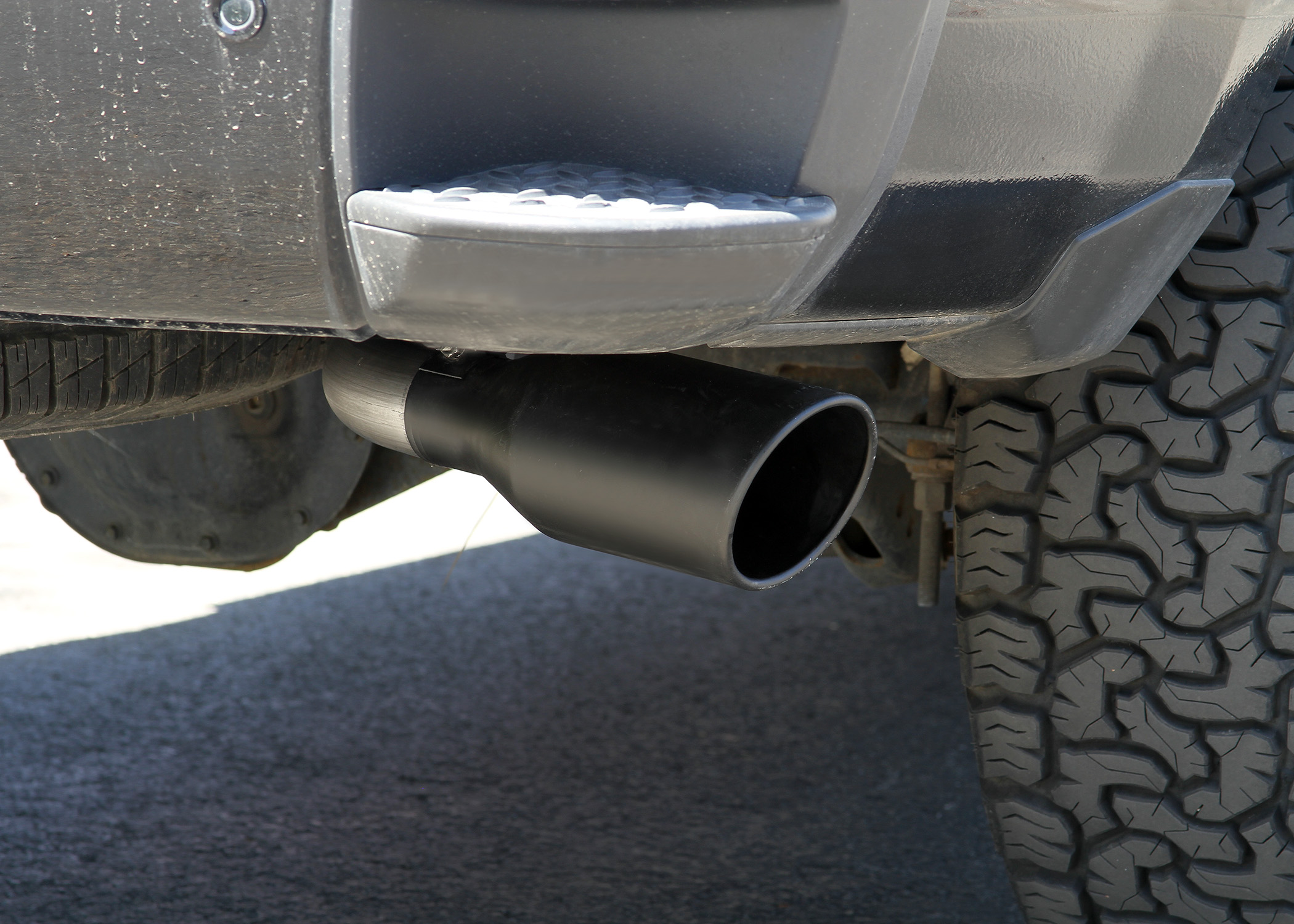 Flowmaster Flow FX Cat-Back Exhaust System - Image 10