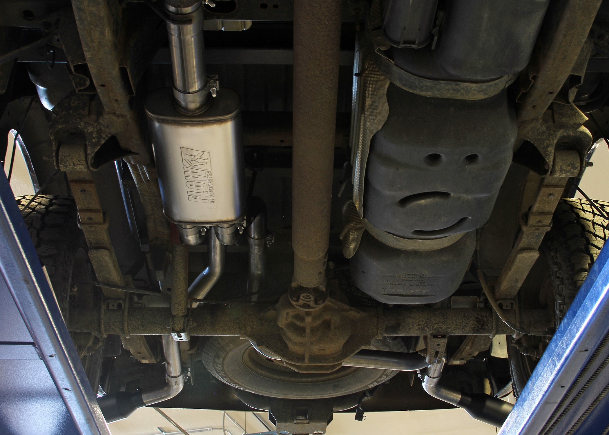 Flowmaster Flow FX Cat-Back Exhaust System - Image 7