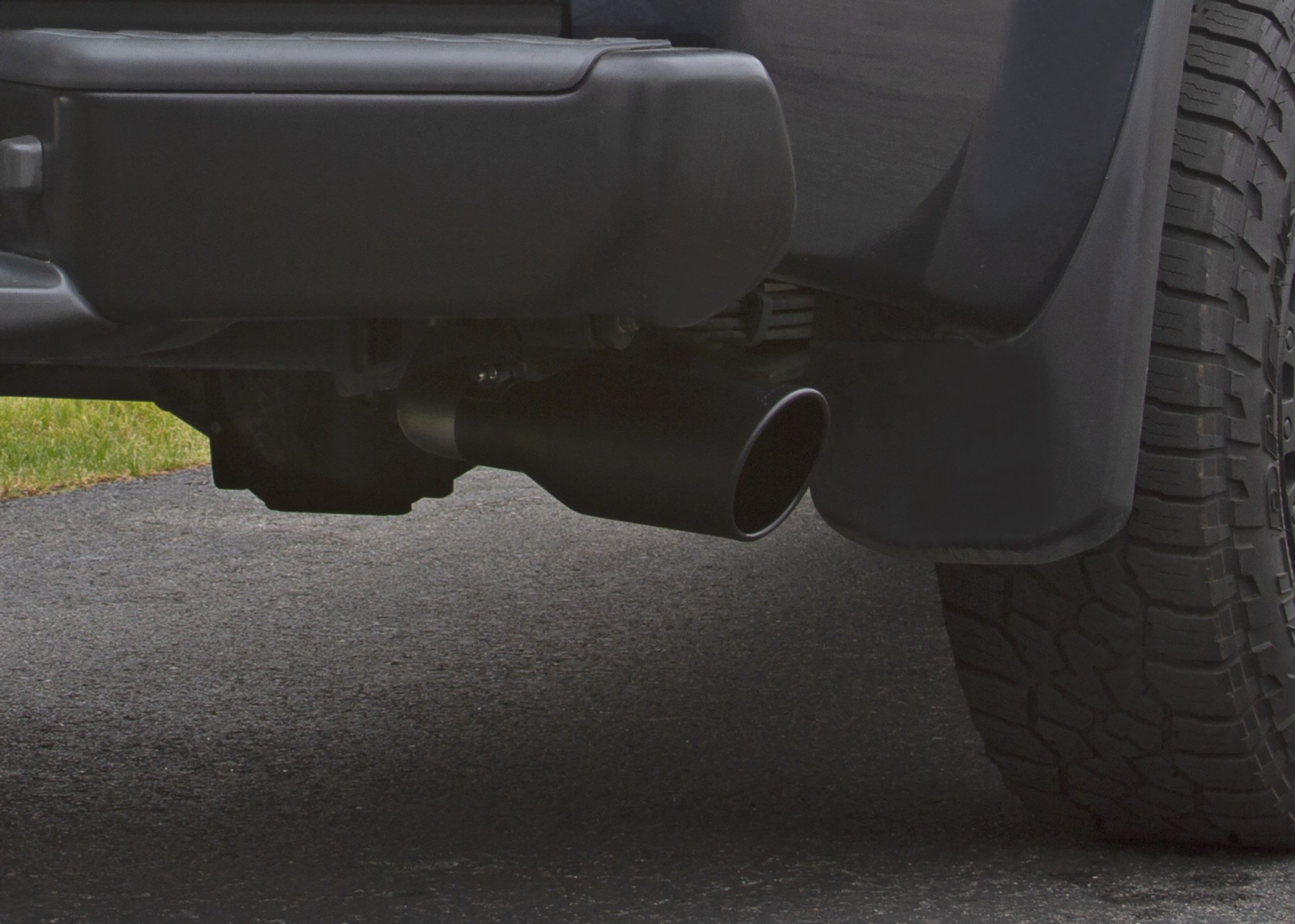 Flowmaster Flow FX Cat-Back Exhaust System - Image 7