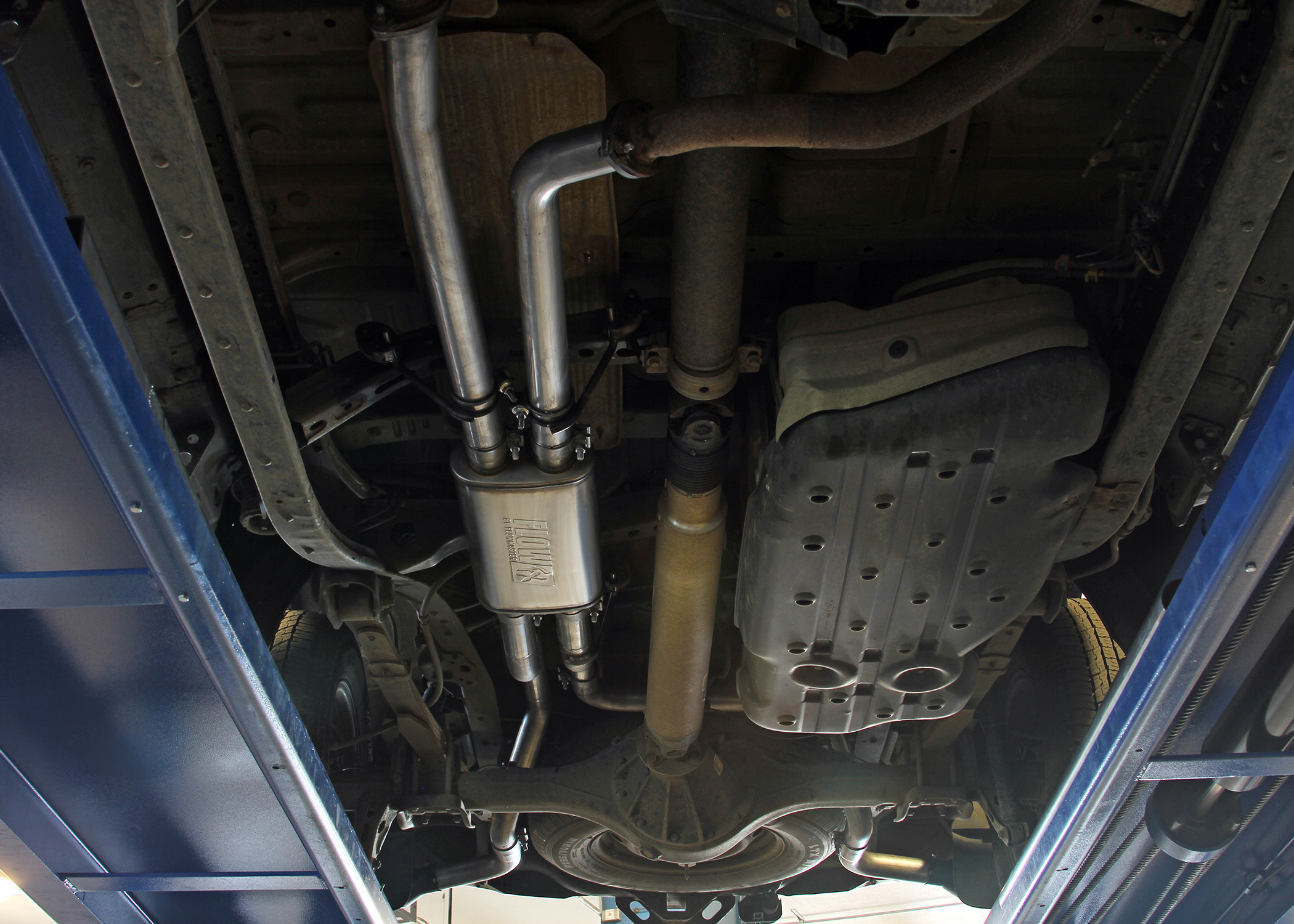 Flowmaster Flow FX Cat-Back Exhaust System - Image 9