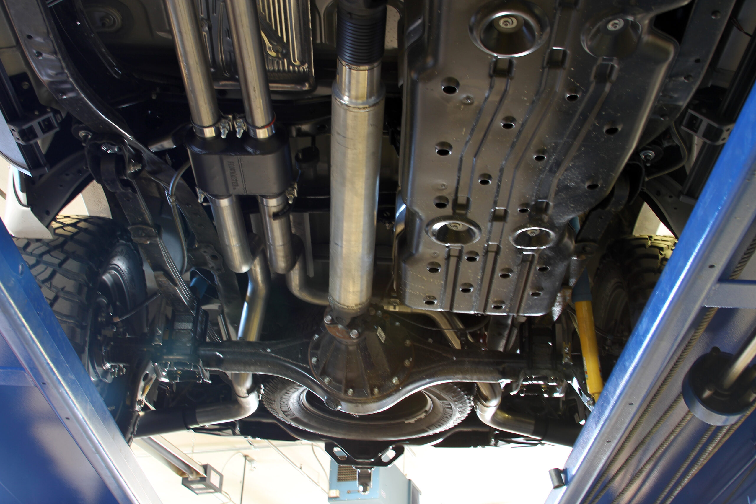Flowmaster Outlaw Cat-back Exhaust System - Image 3