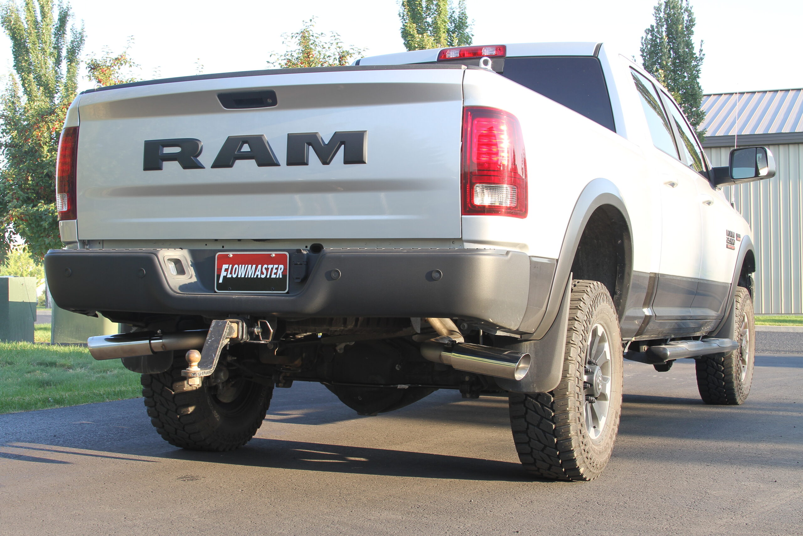 Flowmaster American Thunder Cat-back Exhaust System - Image 4