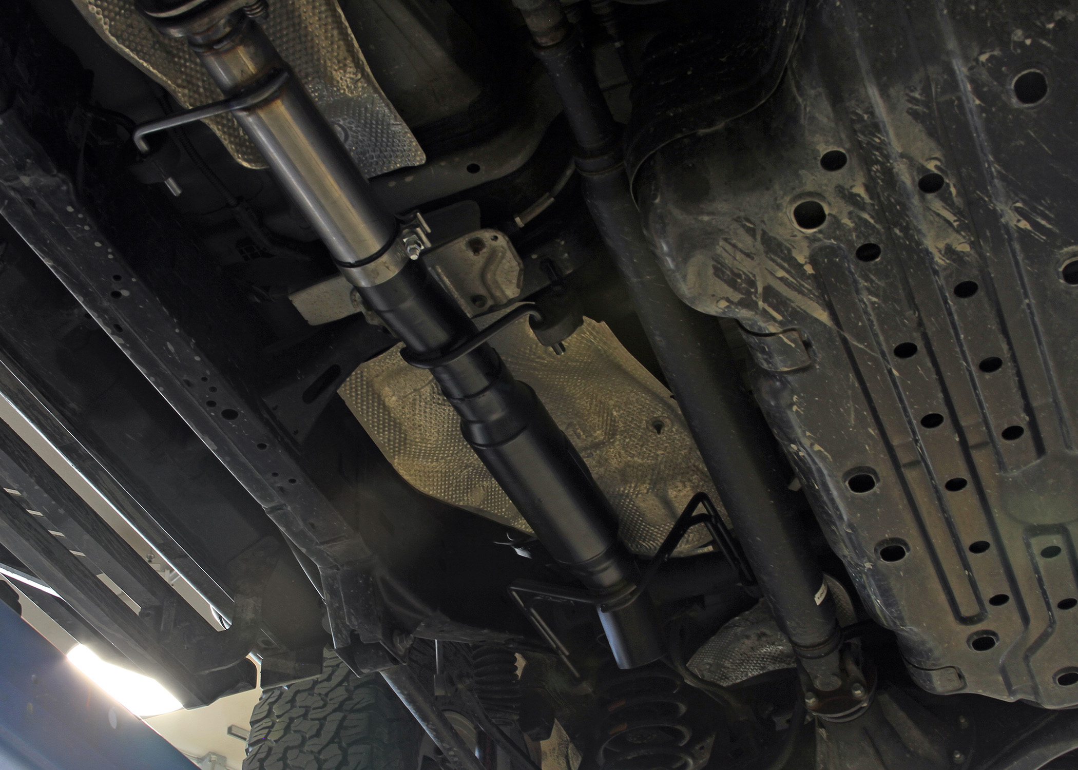 Flowmaster Outlaw Extreme Cat-Back Exhaust System - Image 5