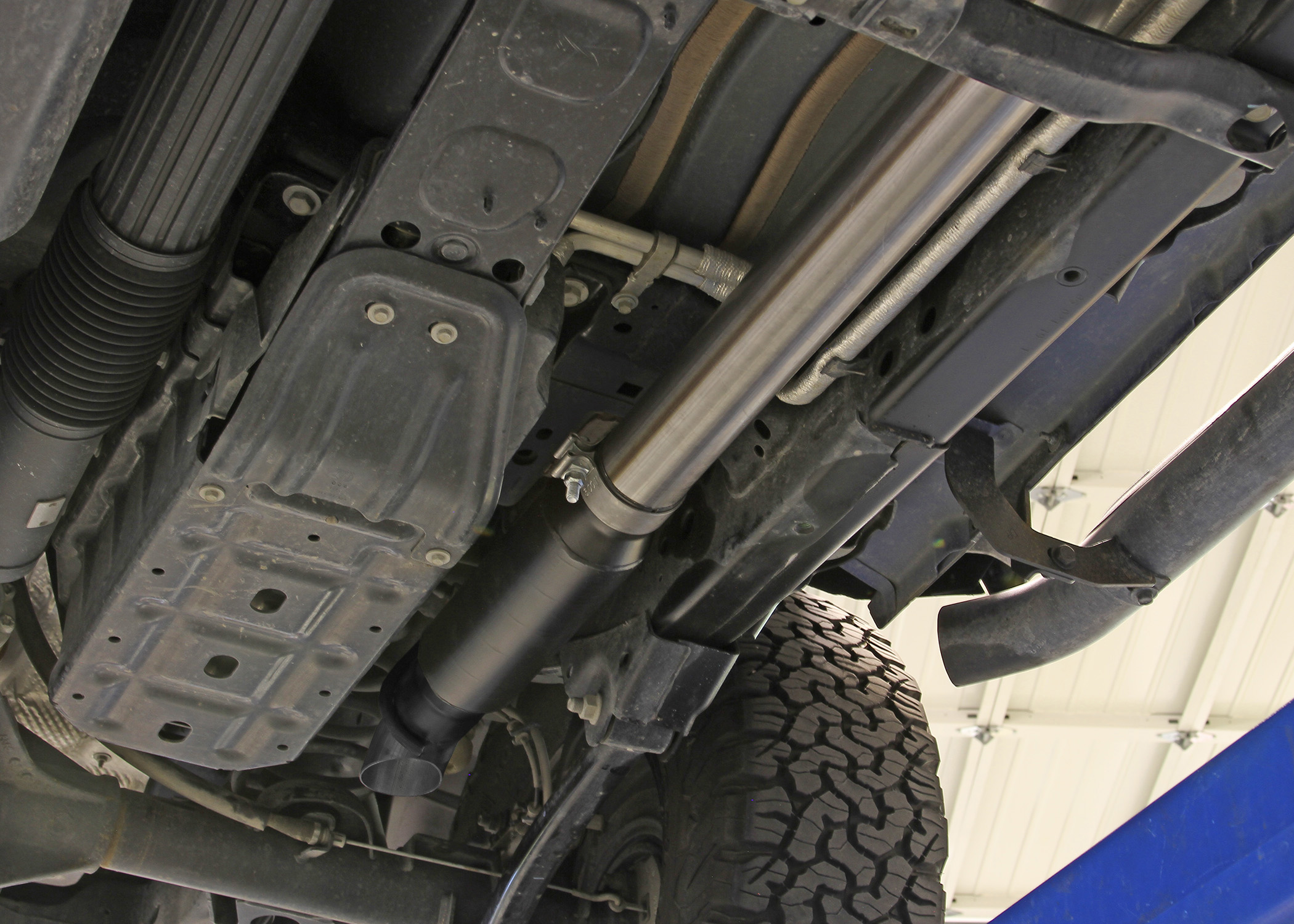 Flowmaster Outlaw Extreme Cat-Back Exhaust System - Image 5