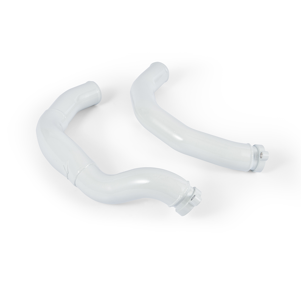 TIG-welded aluminum charge pipes with matte black silicone couplers for BMW F80 M3/M4