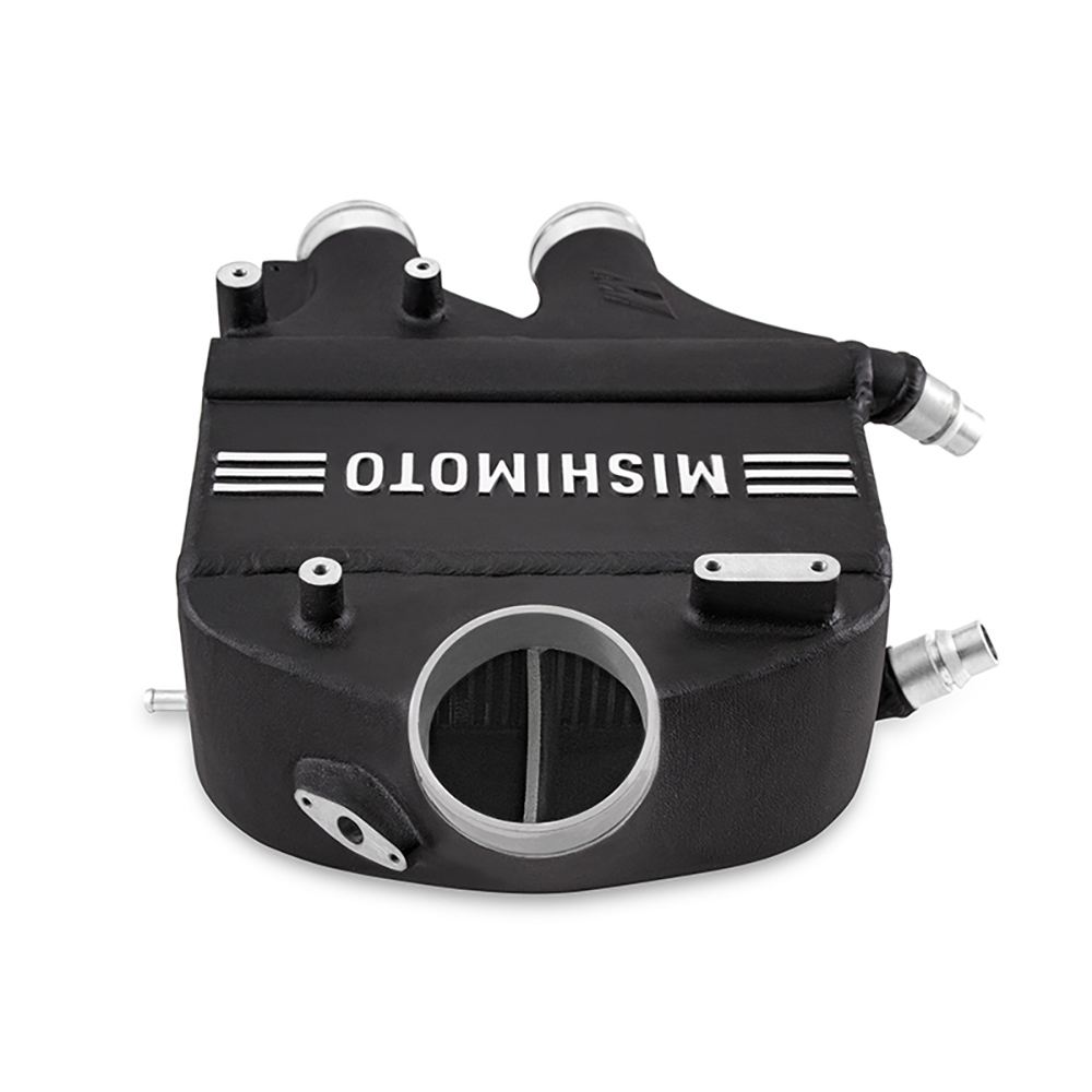 Bar-and-plate intercooler core with single-pass coolant fin layout for the BMW S55 engine