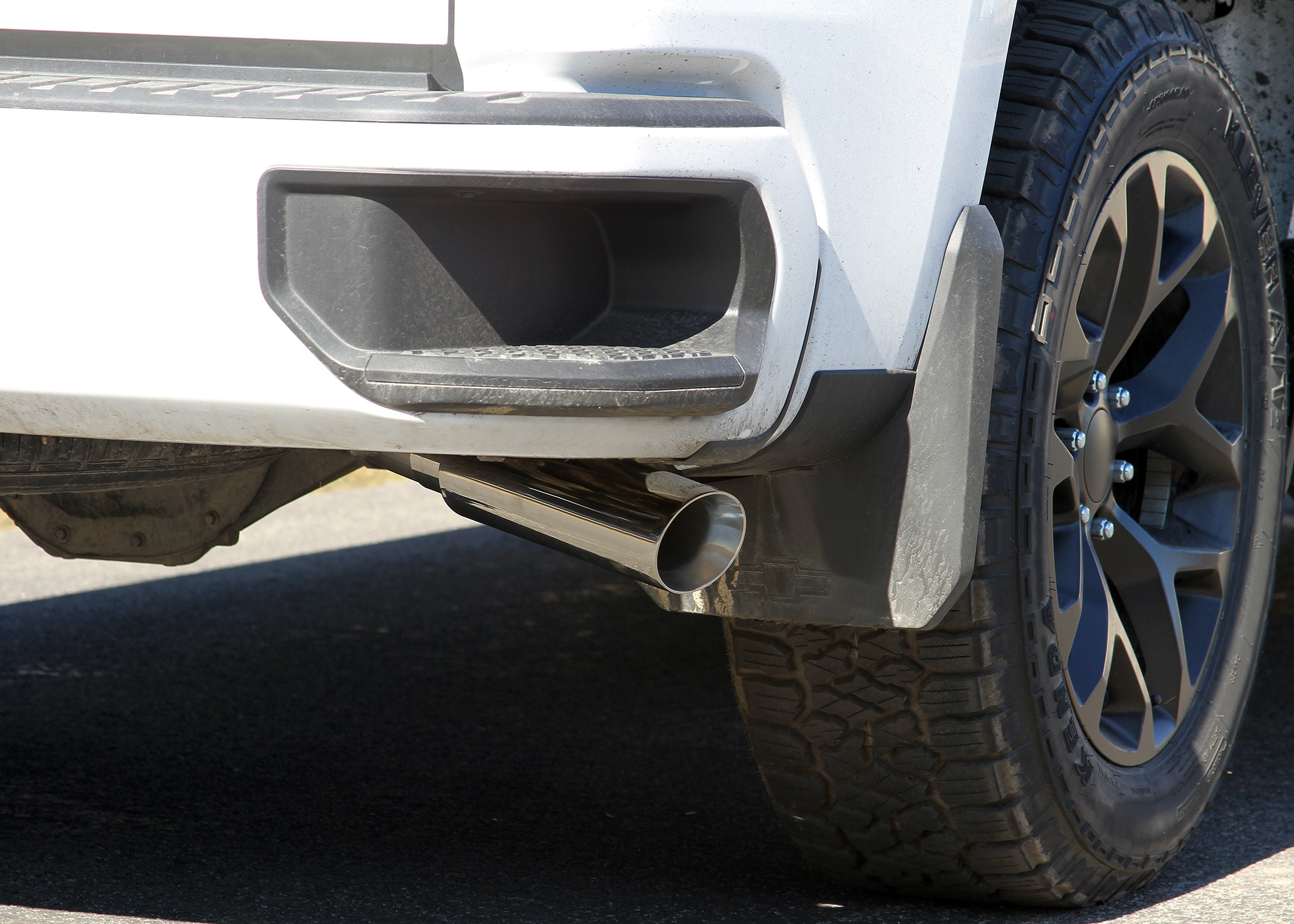 Chevrolet, GMC (2.7) Exhaust System Kit - Image 8