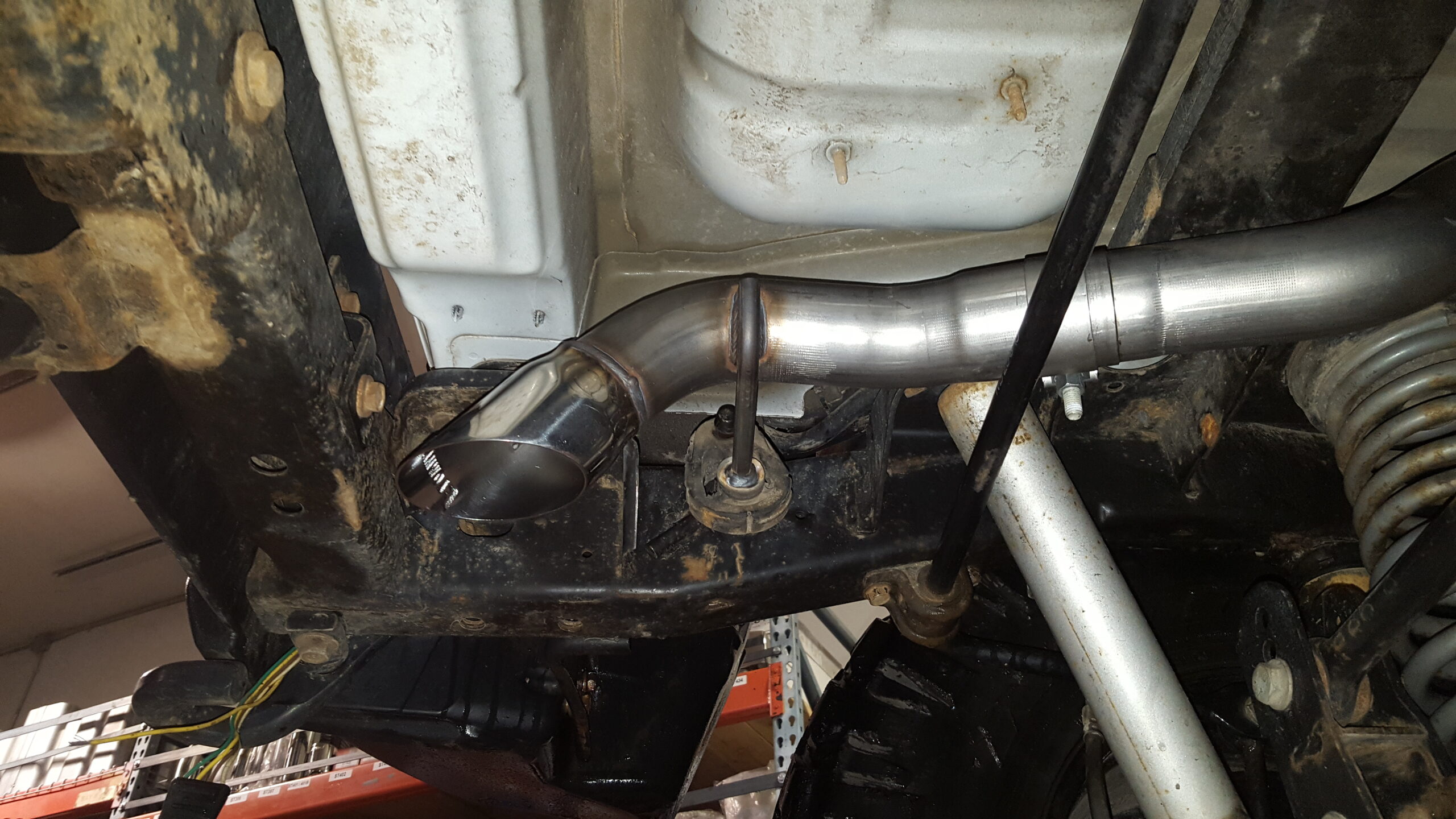 Flowmaster American Thunder Cat-back Exhaust System - Image 5