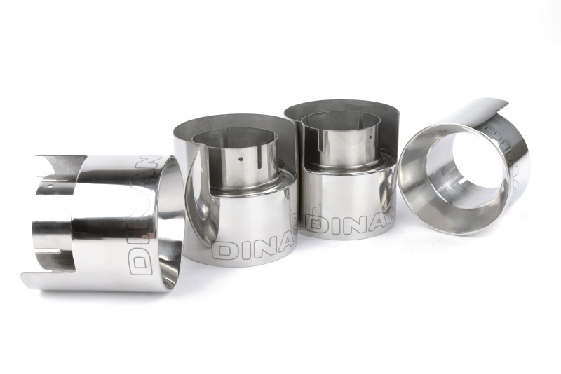 Close-up of Dinan D660-0100 exhaust tip