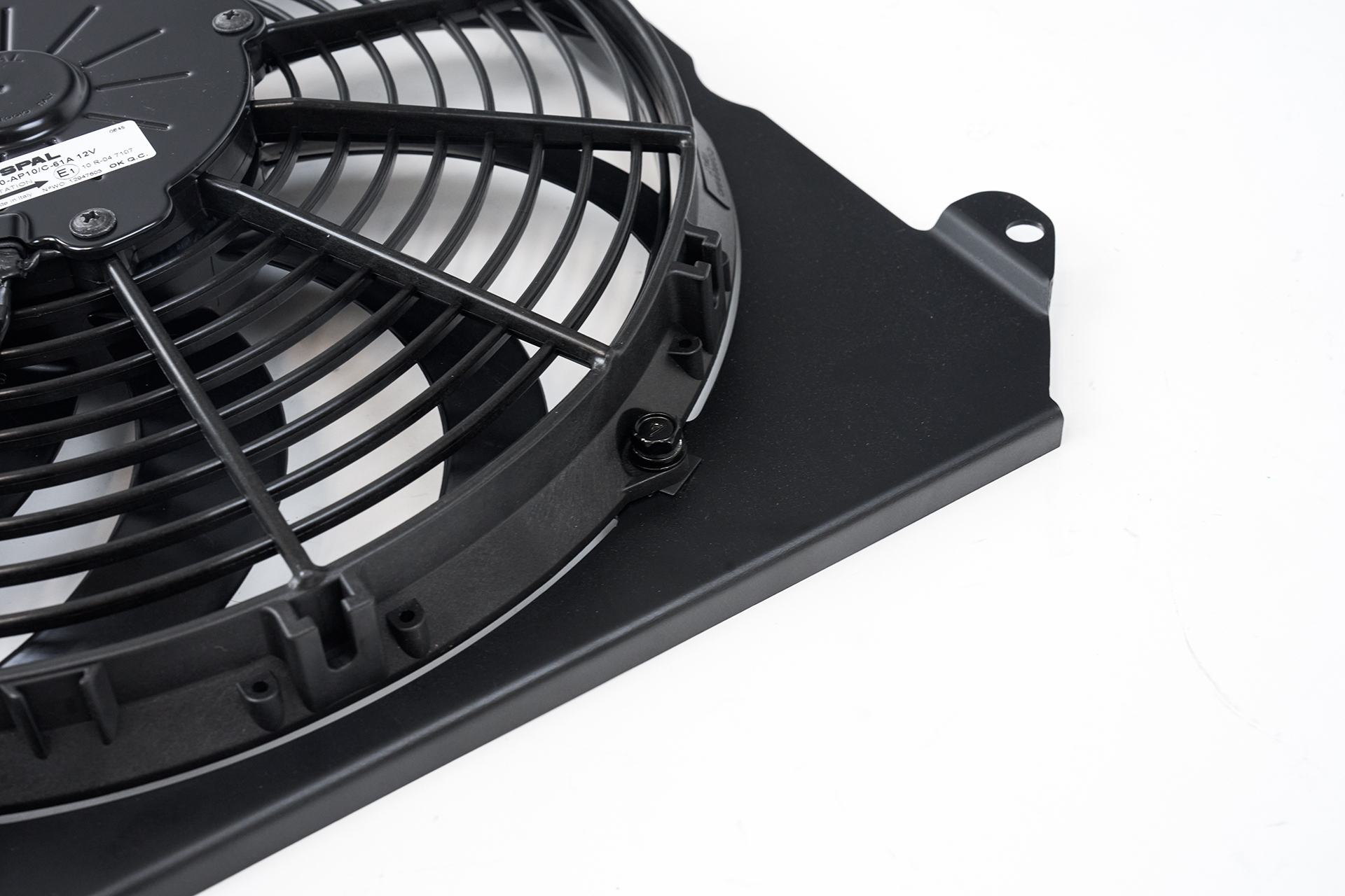 High-performance SPAL Fan included with CSF 2858FB
