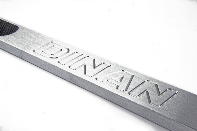 Dinan Shock Tower Brace package dimensions