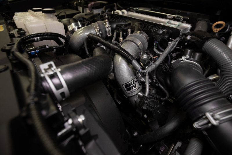 Close-up of K&N Filters 77-1013KC charge pipe design