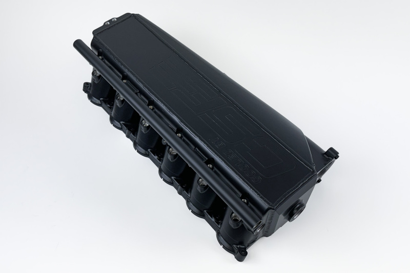 High-performance CSF Race X Manifold with larger core