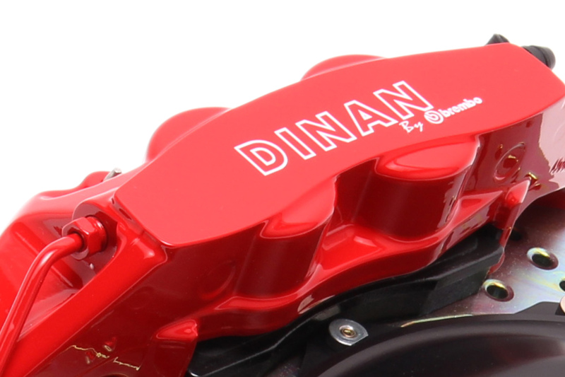Dinan Front Brake Set components
