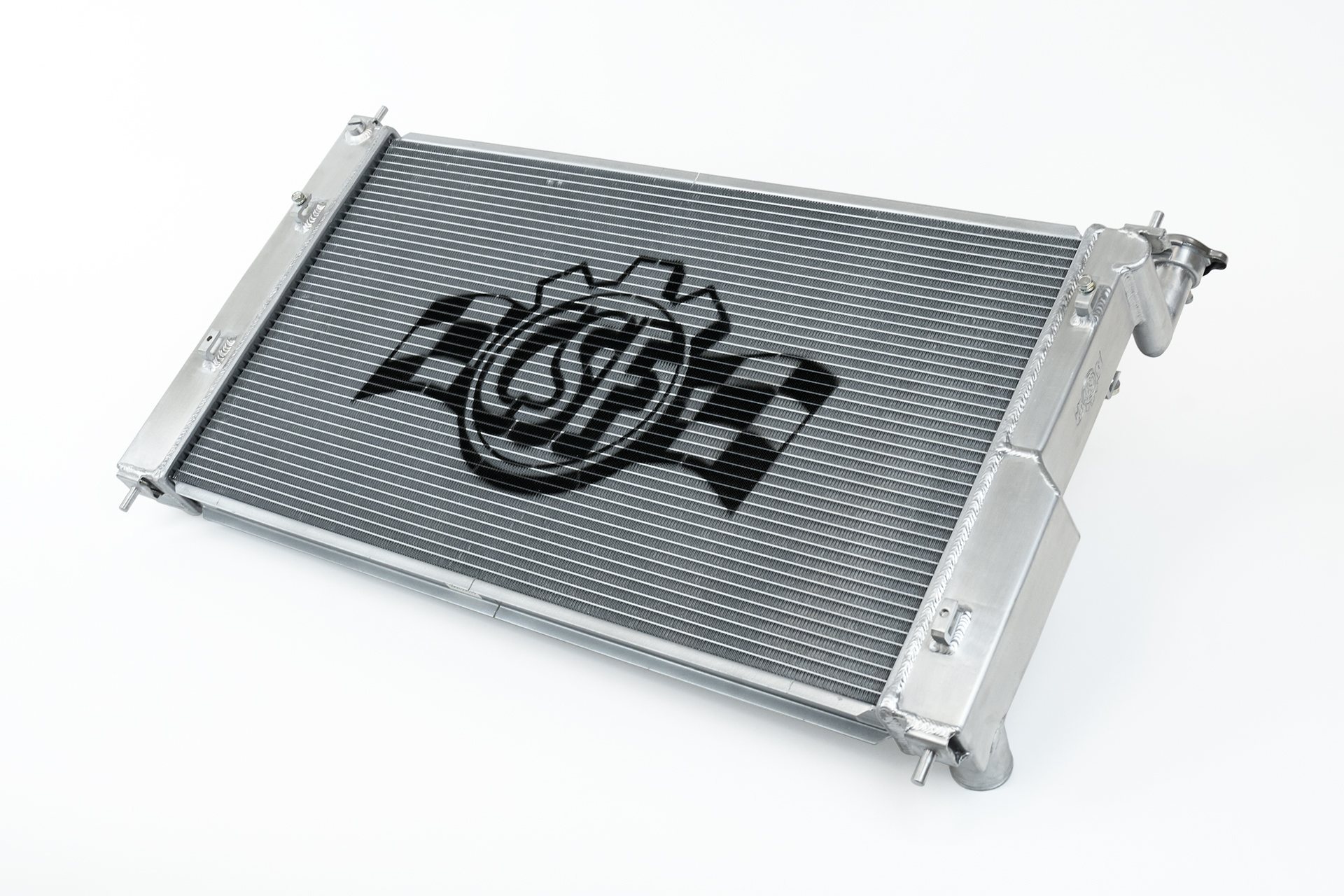 CSF 7216 radiator showcasing all-aluminum construction