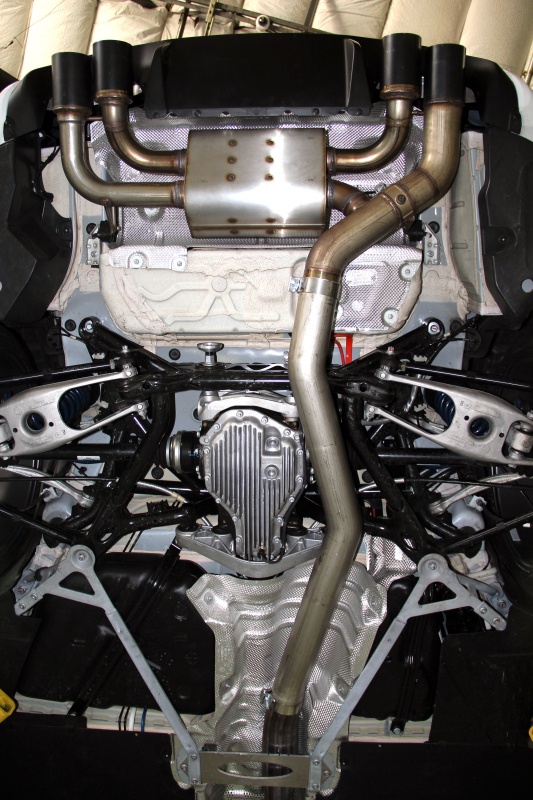 Dinan exhaust upgrade kit for enhanced performance