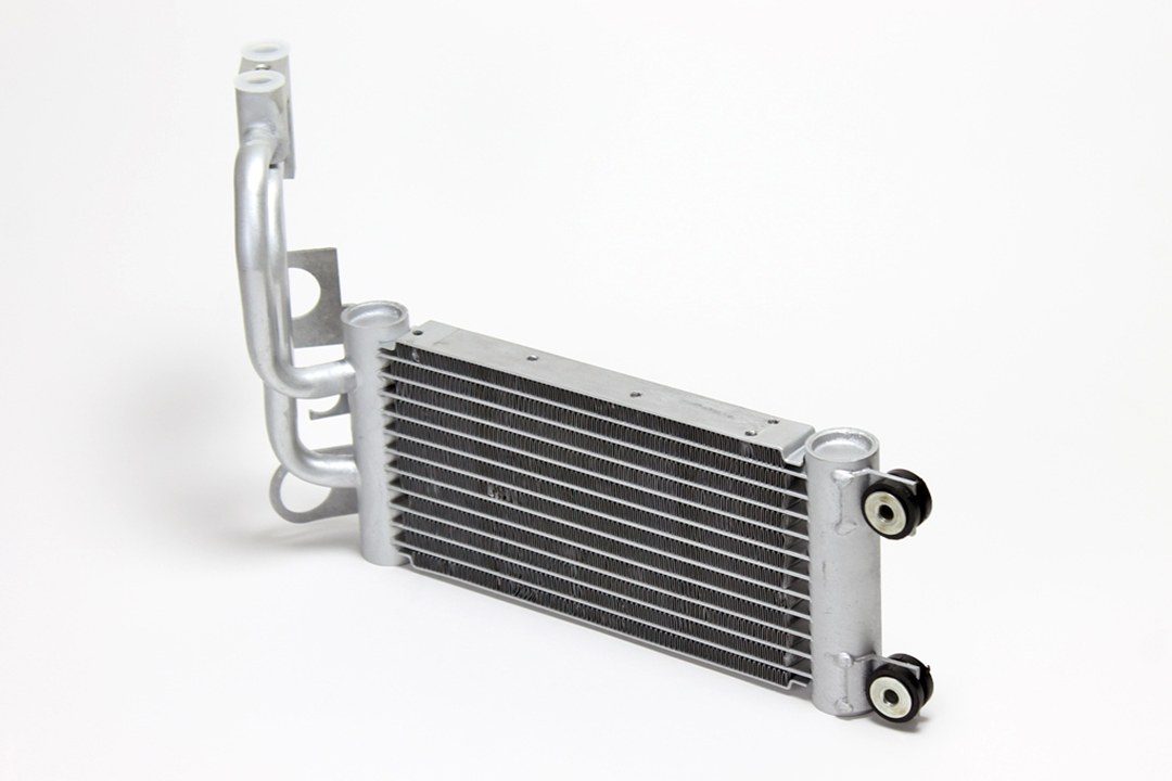 CSF 8042 Trans/Oil Cooler showcasing its cooling efficiency