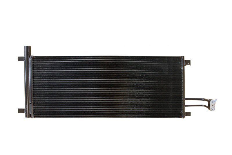 Shipping weight of CSF 10694 Radiator at 10.5 pounds
