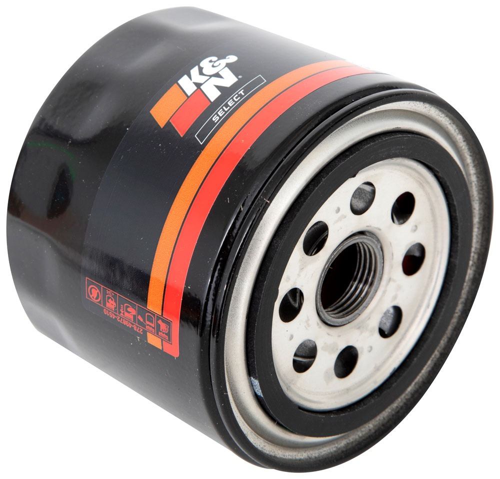 Close-up of K&N SO-2004 oil filter pleated media