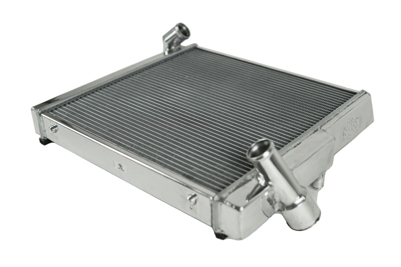CSF 7086 radiator showcasing B-Tube Technology